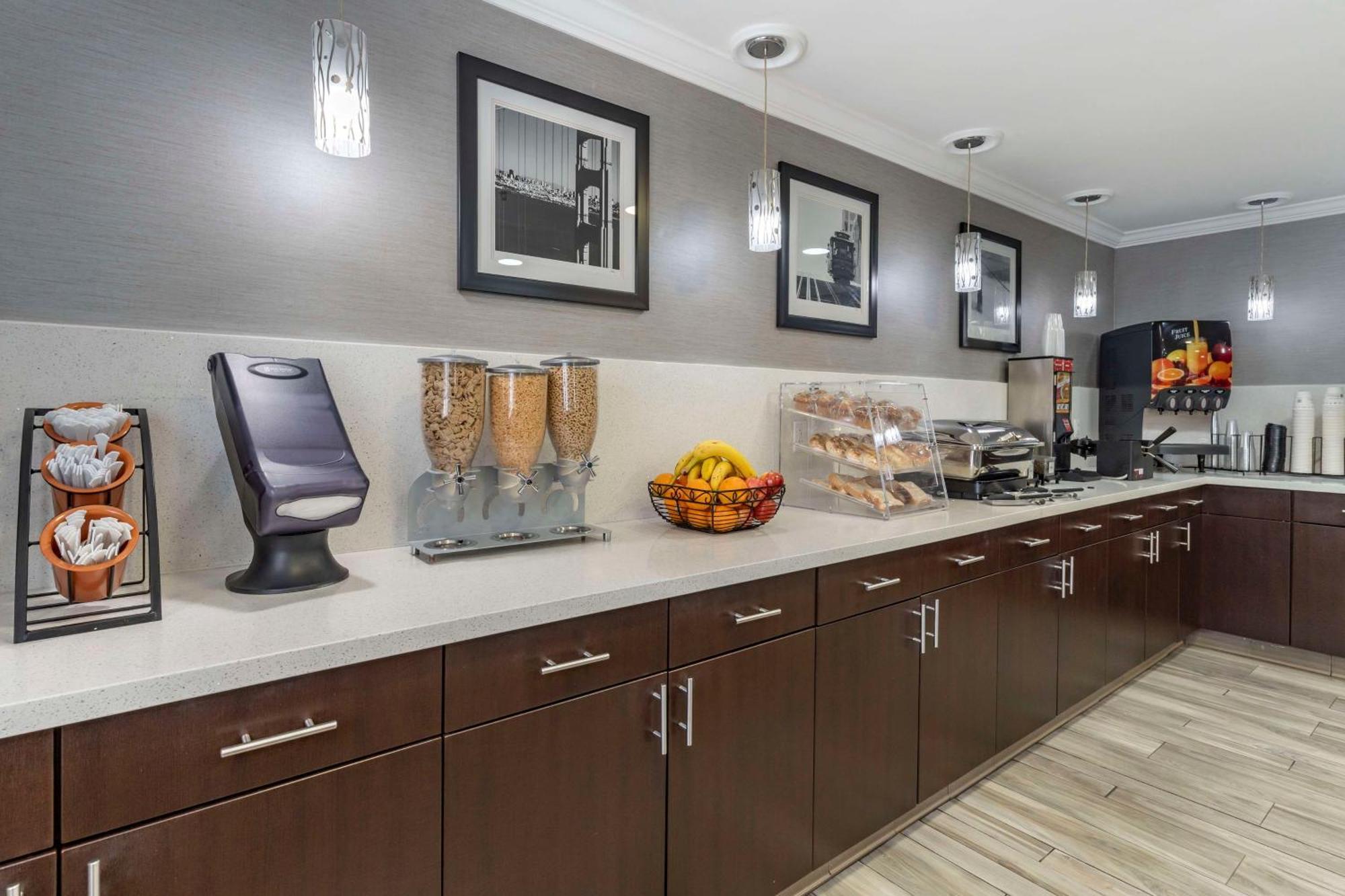 Best Western Plus Vineyard Inn Livermore Ngoại thất bức ảnh