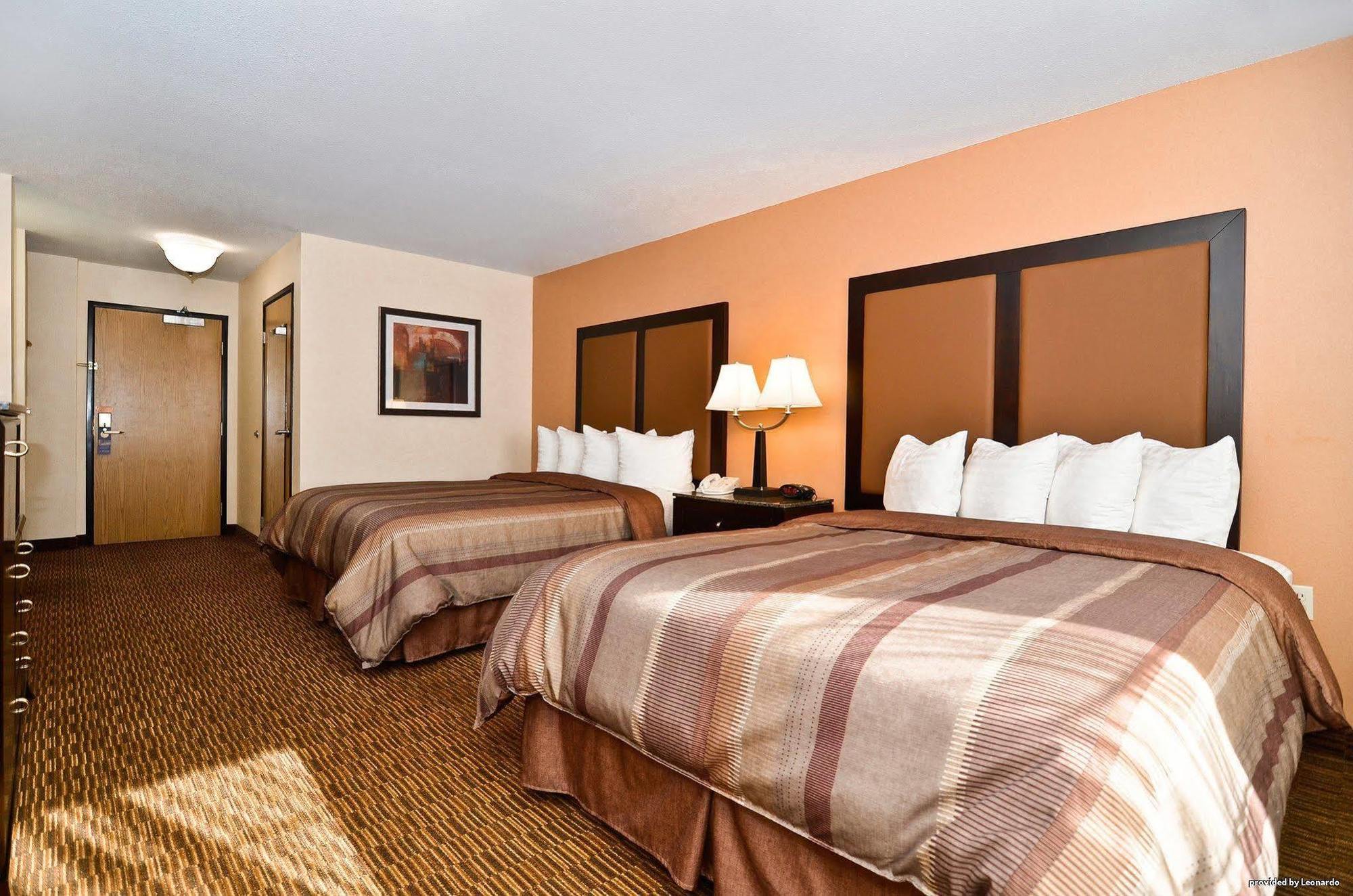 Best Western Plus Vineyard Inn Livermore Phòng bức ảnh